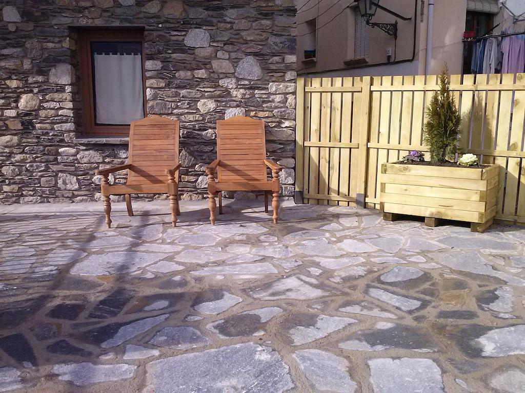 Alba D'Esteve. Casa Rural Espot Rom bilde