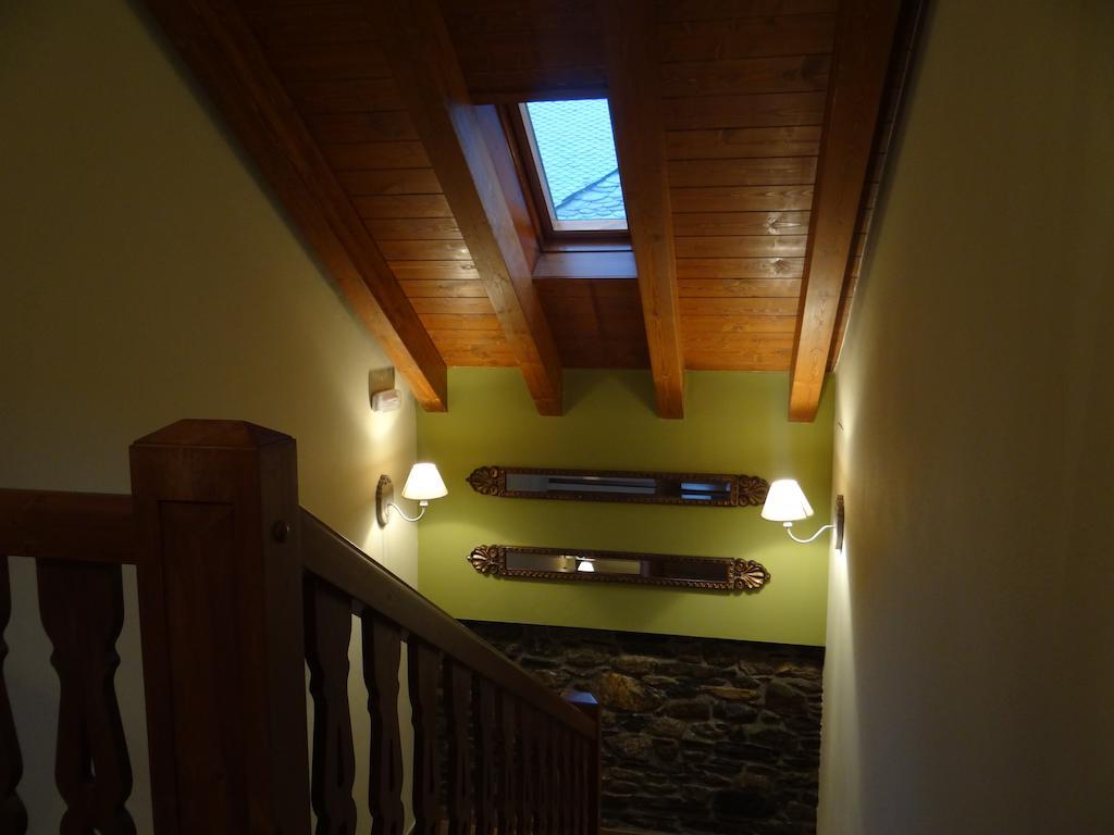 Alba D'Esteve. Casa Rural Espot Rom bilde